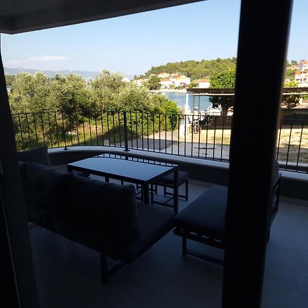 Apartments Marebella Lumbarda Exterior foto